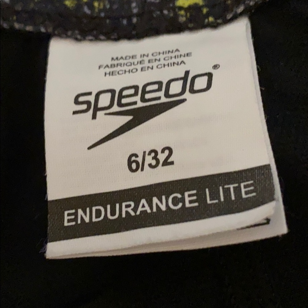 Speedo One Piece - Picture 3 of 4